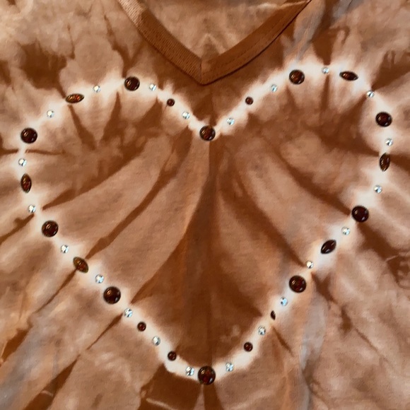 Heart tee shirt - Picture 3 of 5